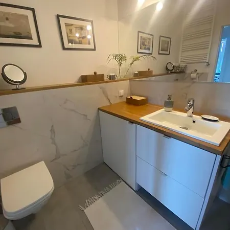 Swietna Lokalizacja!! דירה *